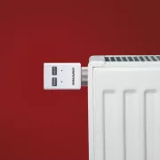 COMPUTHERM Q12RF termosztáttal vezérelhető rádiófrekvenciás motoros állítómű radiátorszelephez